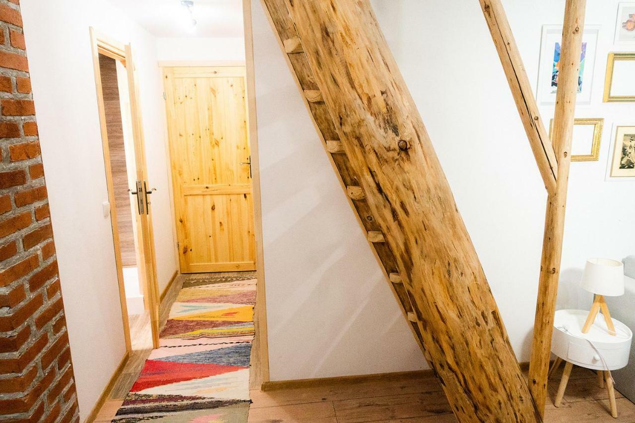 Banska W Poblizu Goracego Potoku I Term, Rabaty Na Kapieliska Habitación en casa particular *